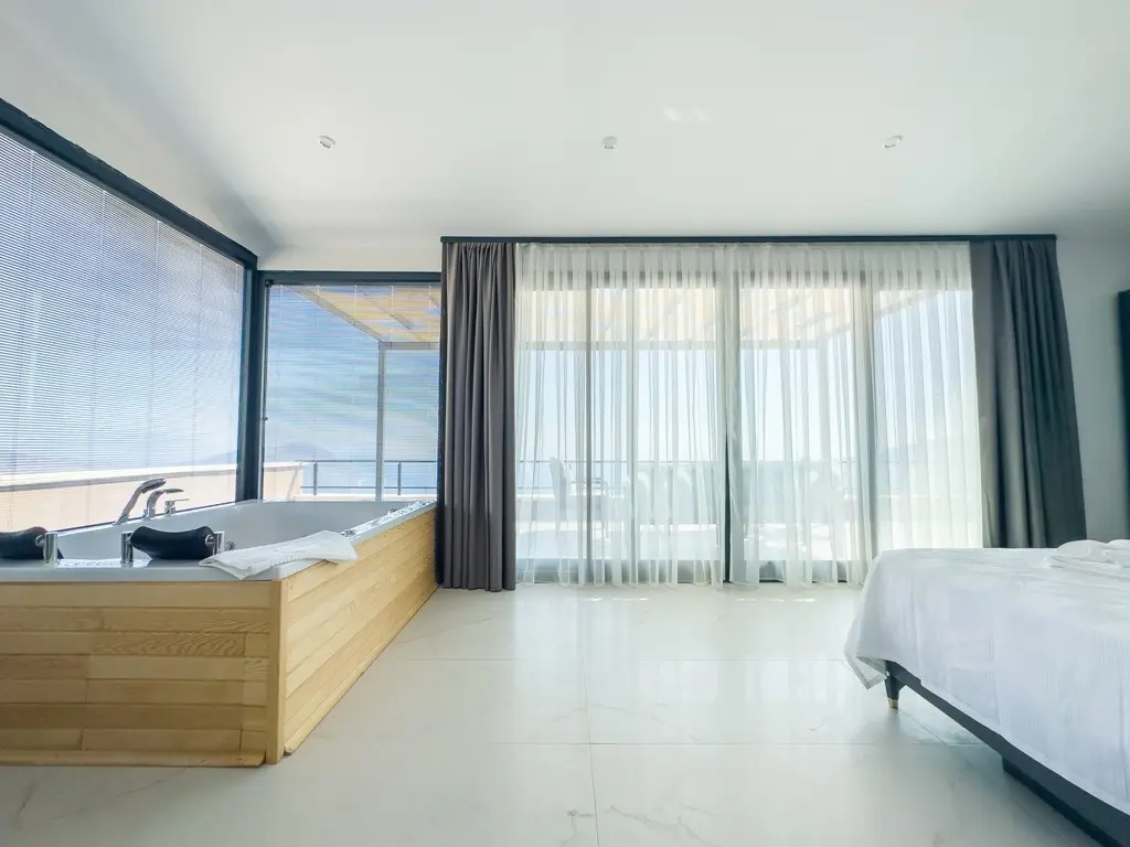 Master room